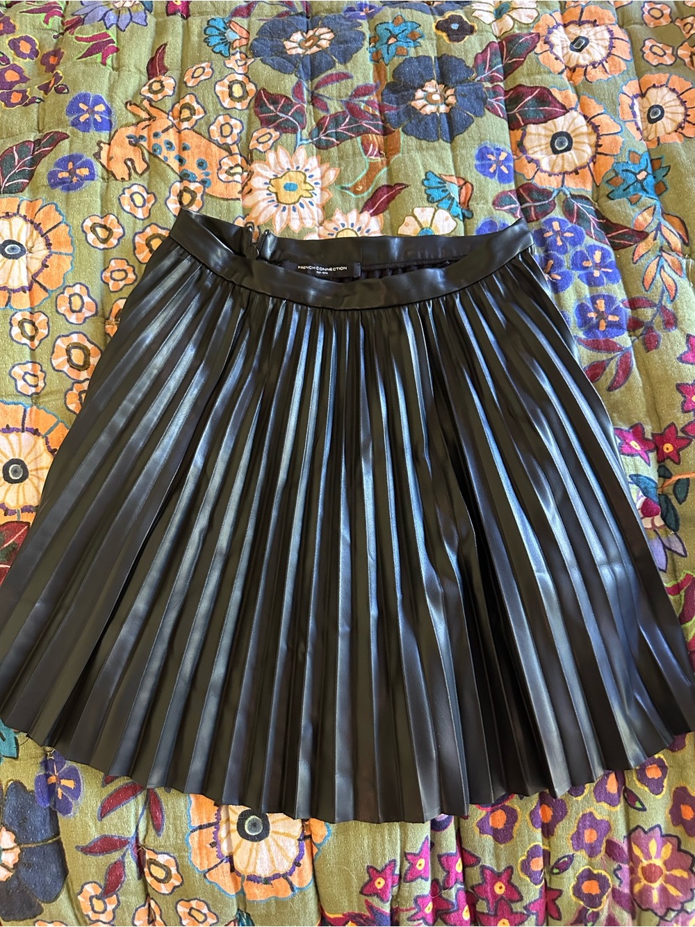 French Connection Pleated Faux Leather Black Women's Skirt